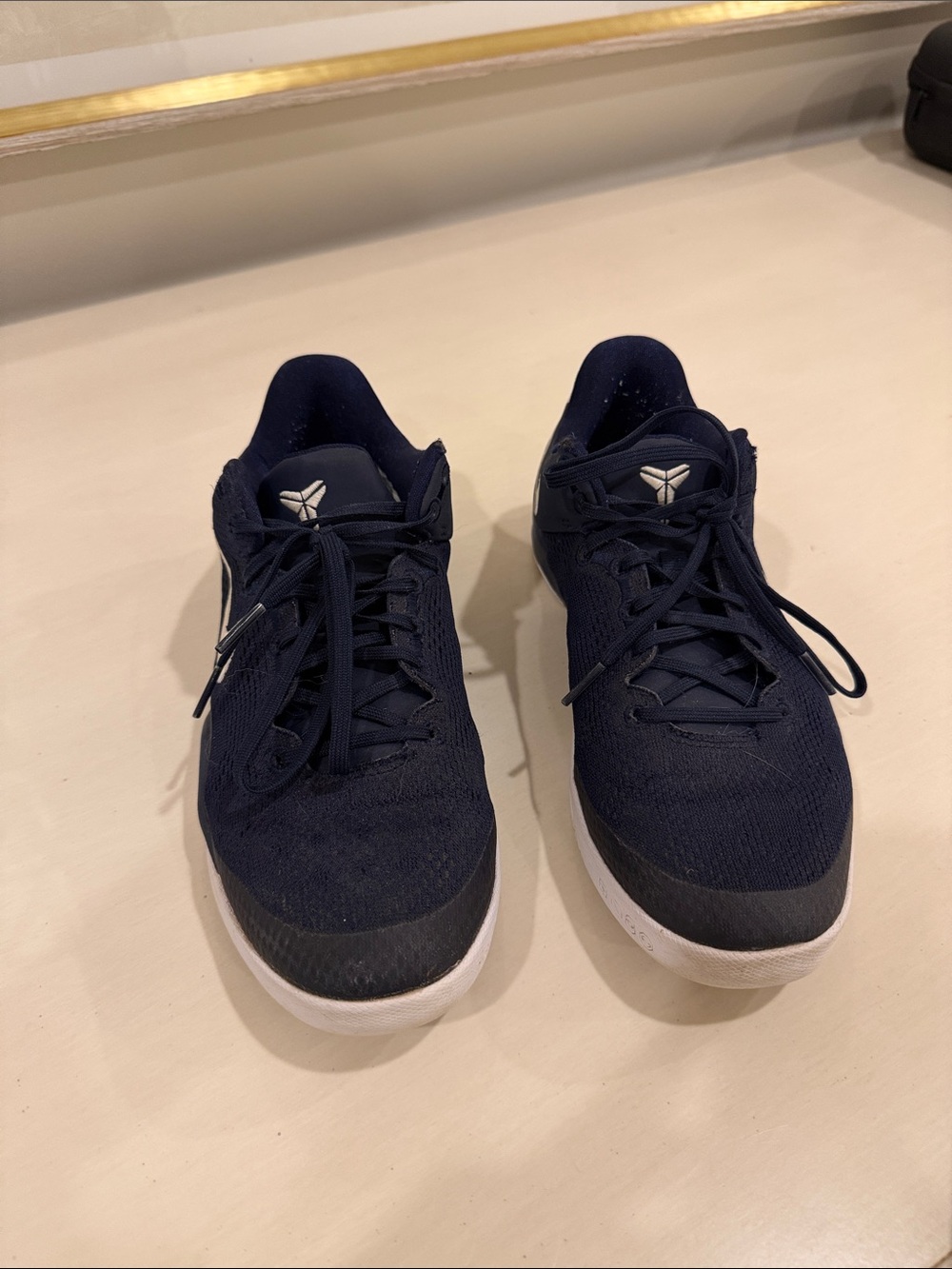 Nike Kid's Kobe 8 Basketball Shoes, 5.5